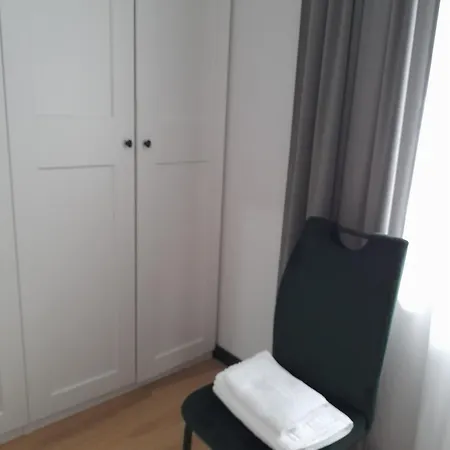 Nowy Luksusowy Z Tarasem I Ogrodem Prywatny Parking Zerniki Apartment Gliwice